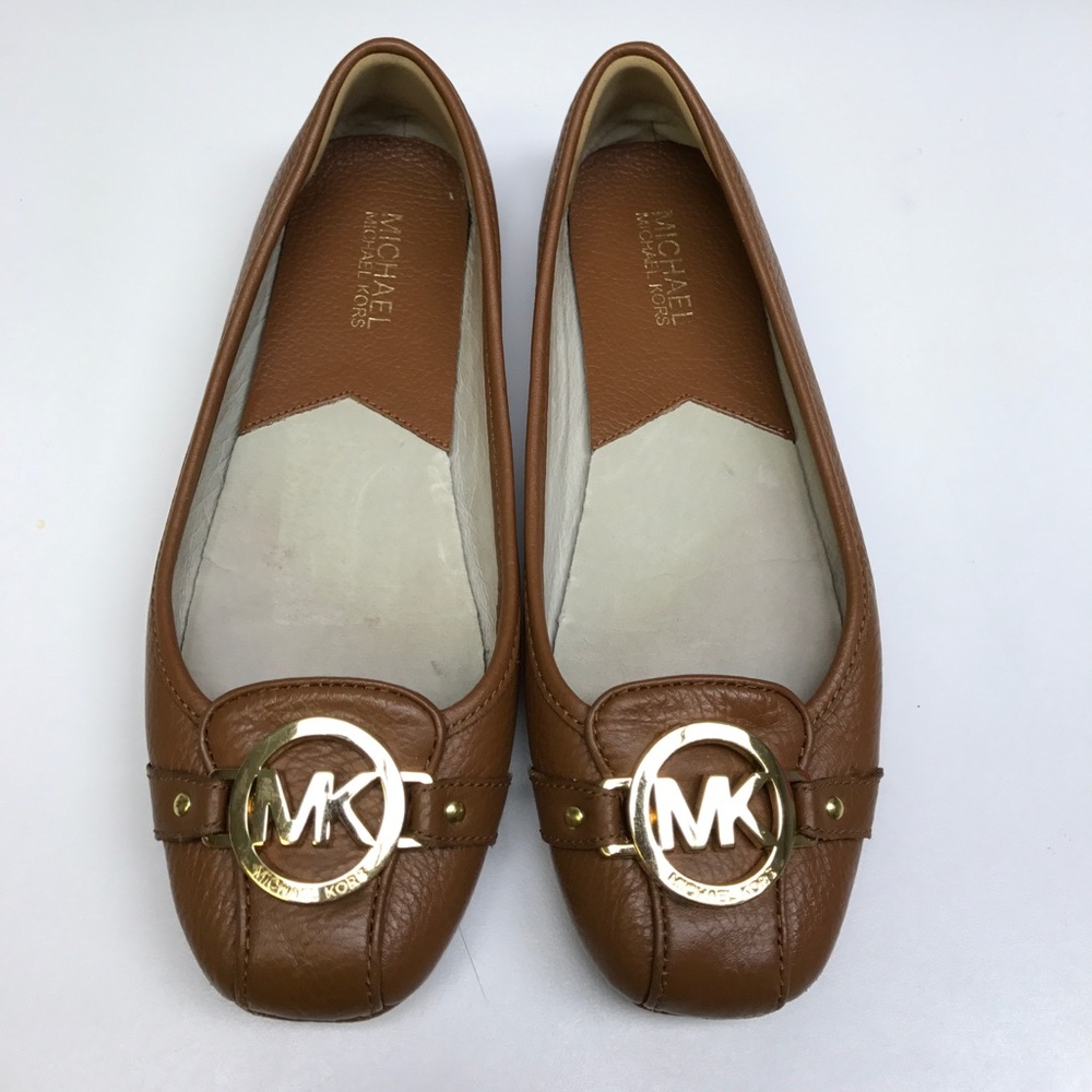 Micheal Kors Flats